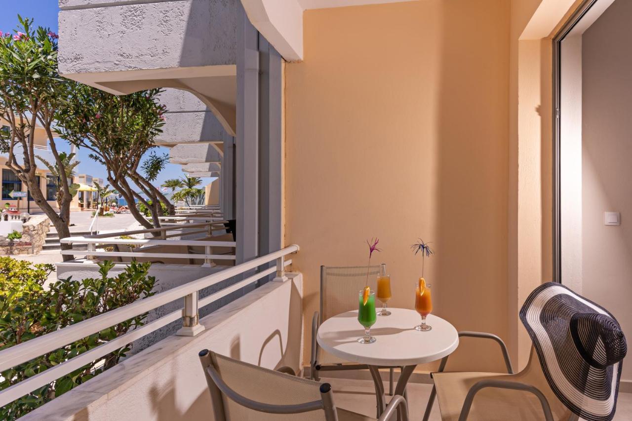 Hotel Kathrin Beach Аделианос Кампос Екстериор снимка