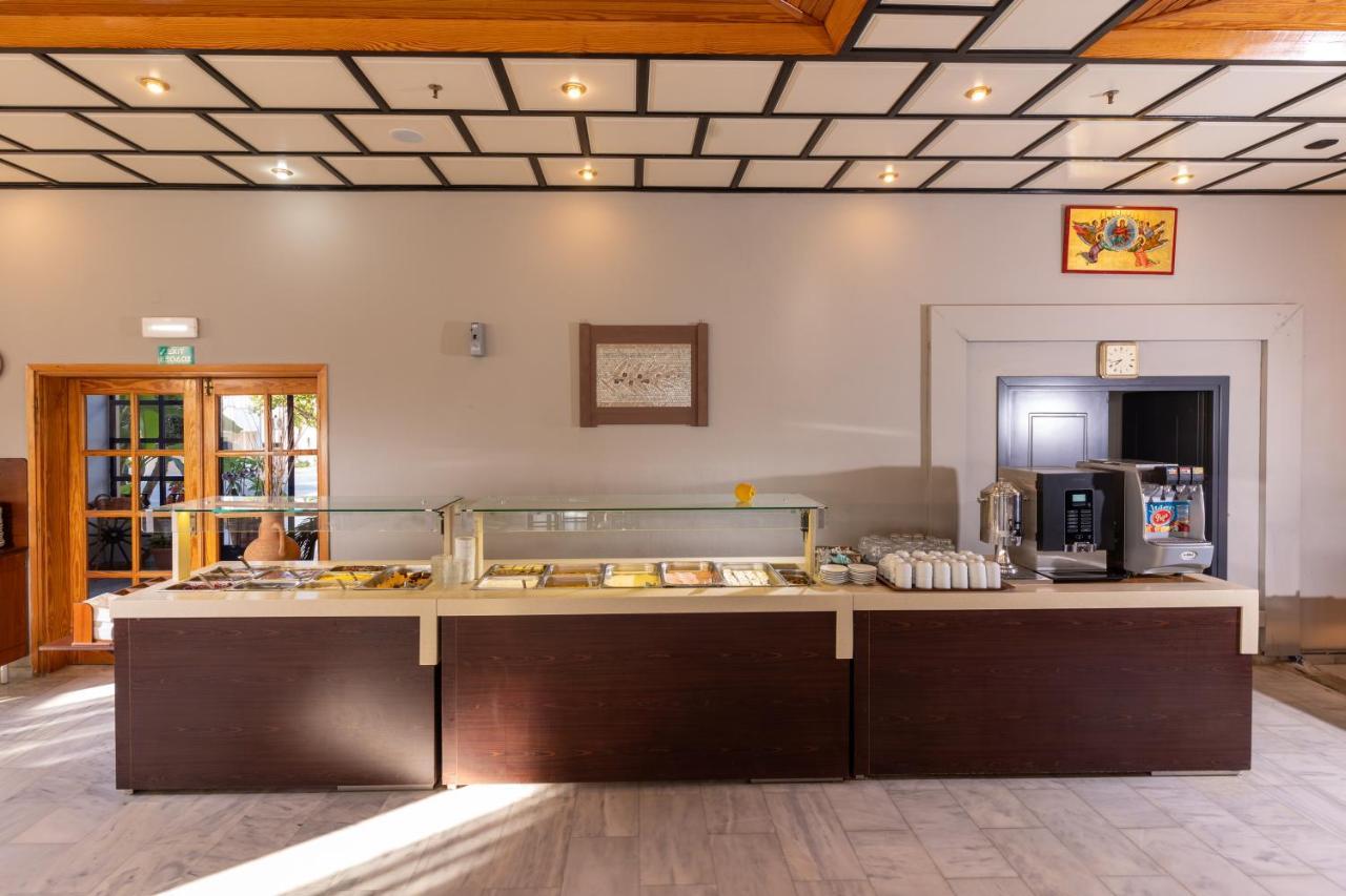 Hotel Kathrin Beach Аделианос Кампос Екстериор снимка