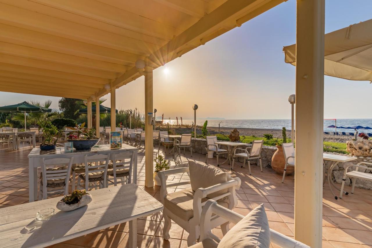 Hotel Kathrin Beach Аделианос Кампос Екстериор снимка